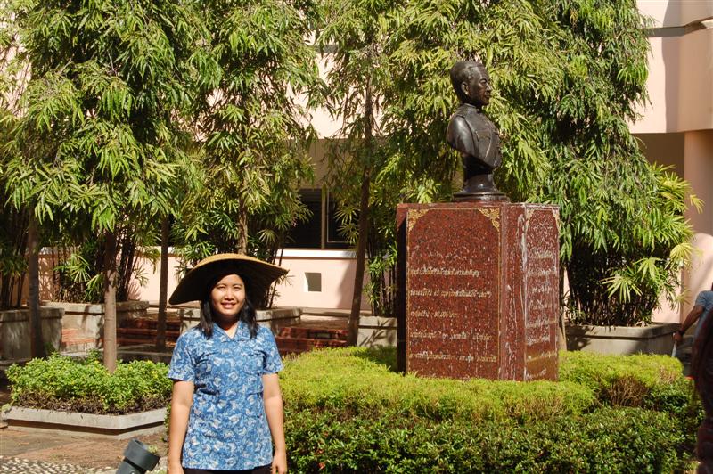 ../Picture/2552/DSC_0034 (Medium)(2).JPG